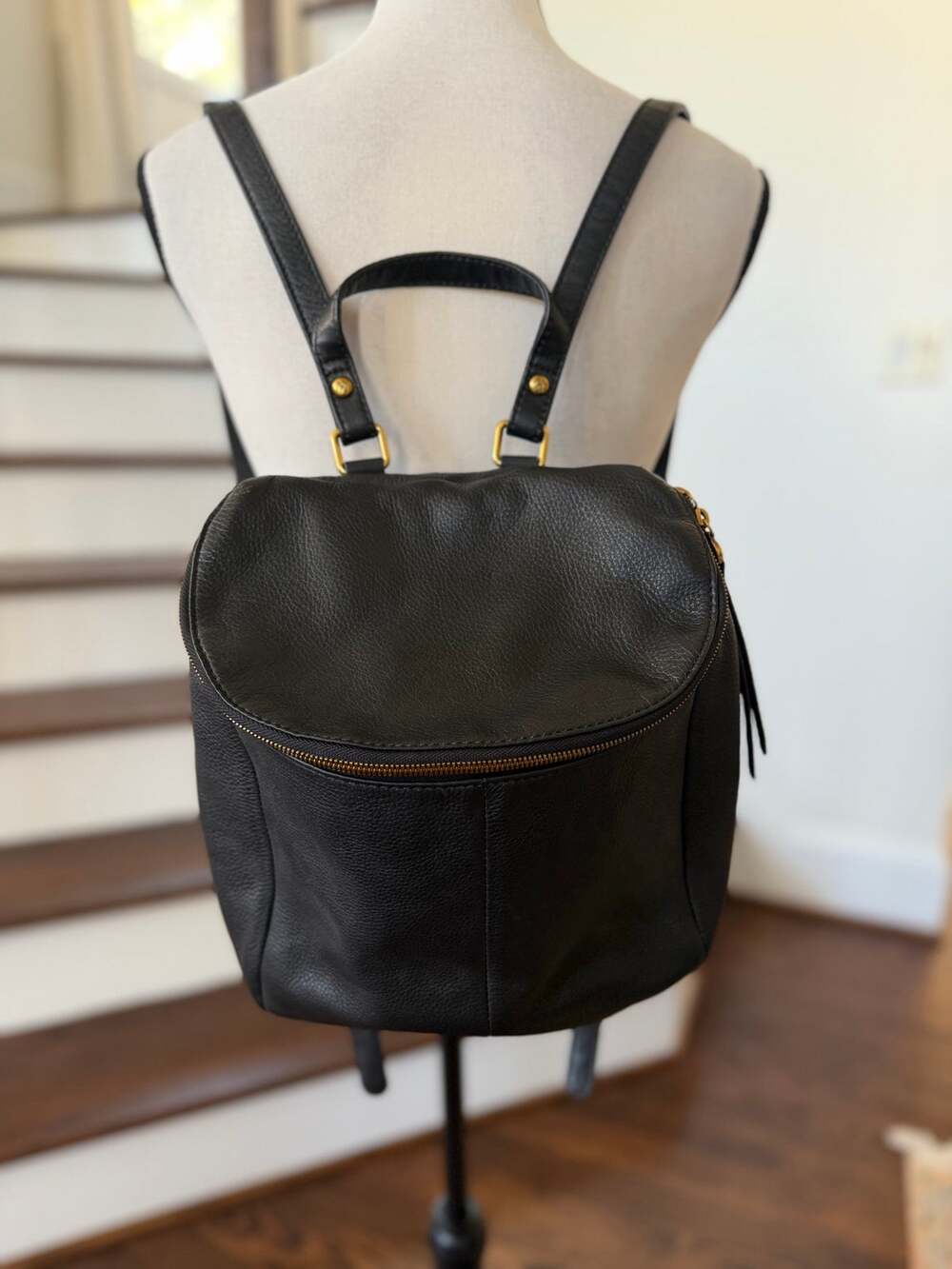 HOBO River Black Leather Slouchy Back Pack Brass Hardware Minimalist Travel